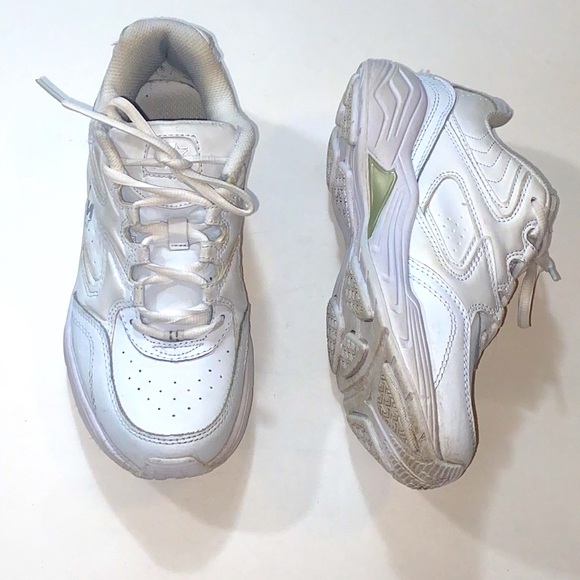Starter Non Marking Shoes Size 7.5 US - Picture 1 of 11